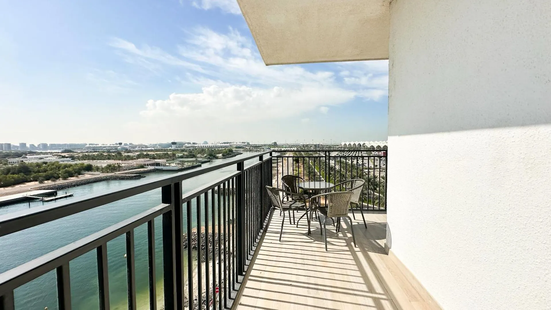 3Br Modern Getaway In Yas Island With Gym&Pool 609We Daire Abu Dabi